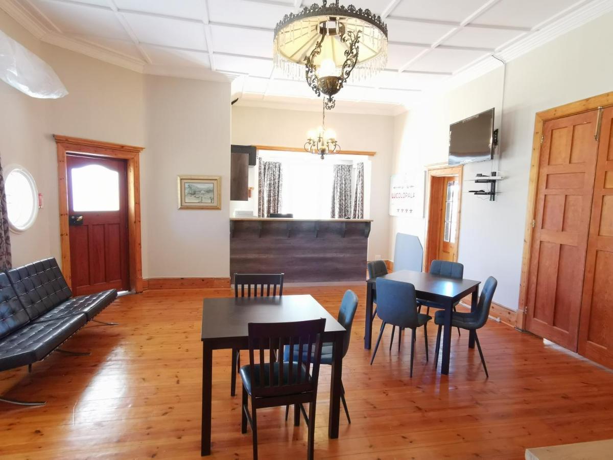 Lucolo Palace B&B Aliwal North Exterior foto